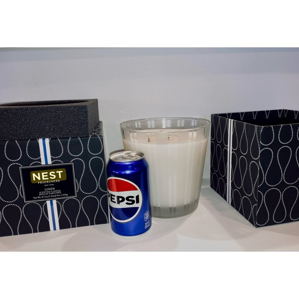 Nest 4 wick Luxury Candle Linen 47.3 oz Used 1 hr Shipped In Box